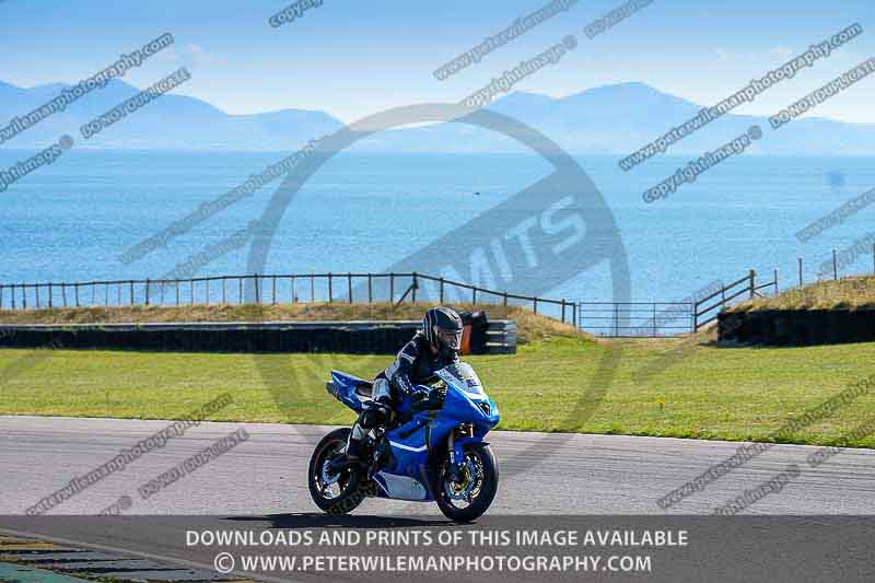 anglesey no limits trackday;anglesey photographs;anglesey trackday photographs;enduro digital images;event digital images;eventdigitalimages;no limits trackdays;peter wileman photography;racing digital images;trac mon;trackday digital images;trackday photos;ty croes